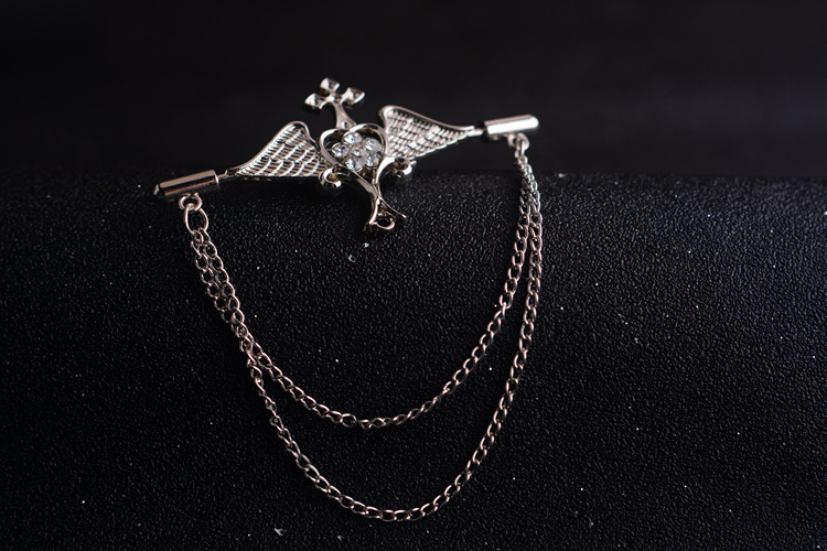 Retro Korean Metal Angel Brooch Pin